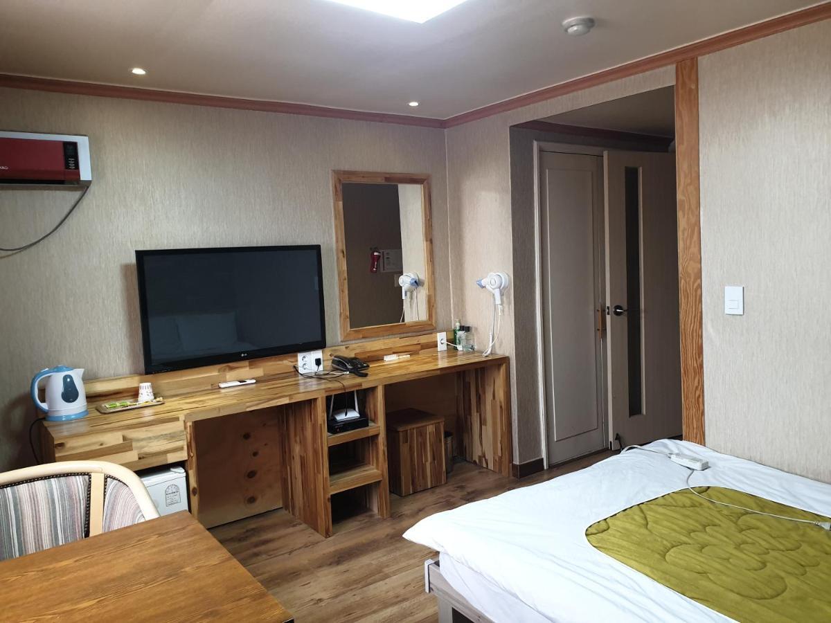 Green And Blue Hotel Pyeongchang Luaran gambar